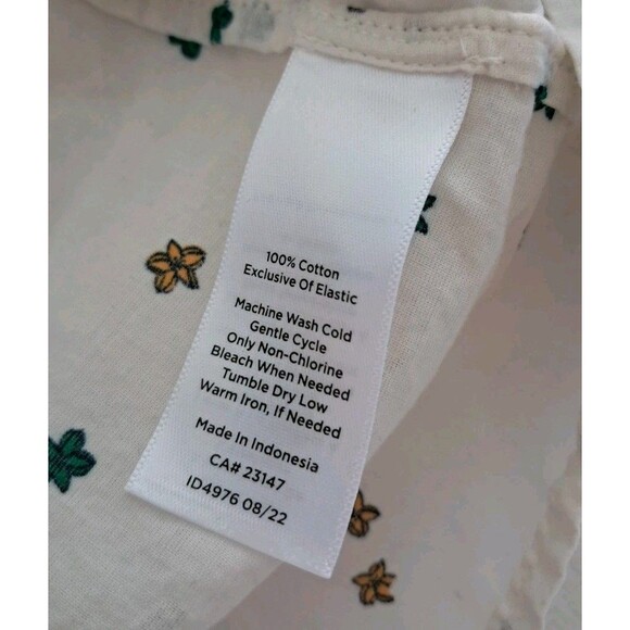 Talbots Top Women's Medium Petite‎ Colorful Blissful Floral Smocked Cuff Spring - Picture 8 of 10